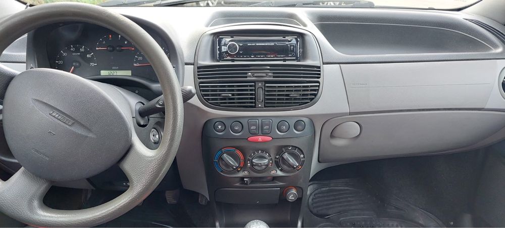 Fiat Punto - 1.2  -  60CP