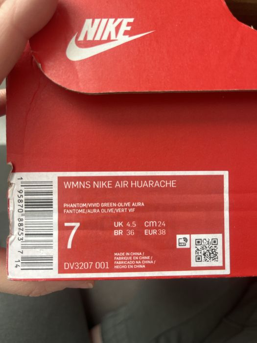 Маратонки NIKE AIR HUARACHE - 38