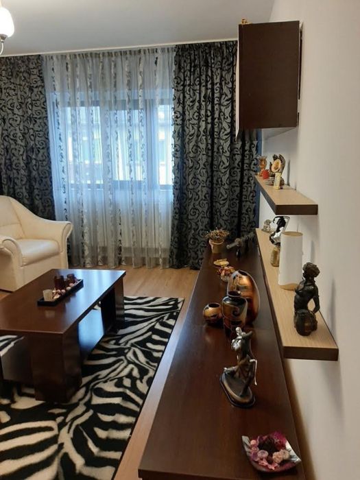 Apartament decomandat cu 2 camere și garaj  inclus in pret