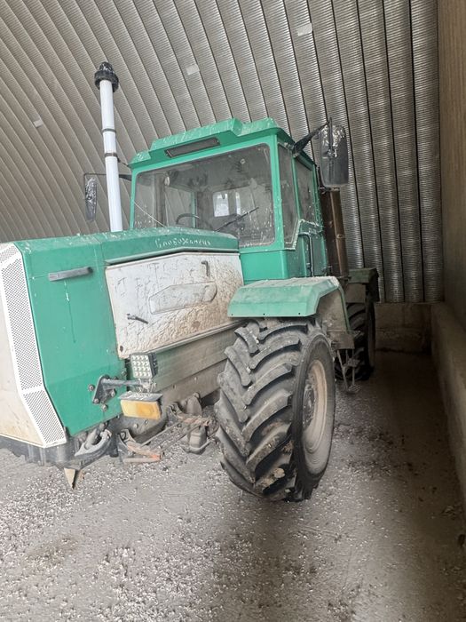 Продам трактор хта 220  т-150