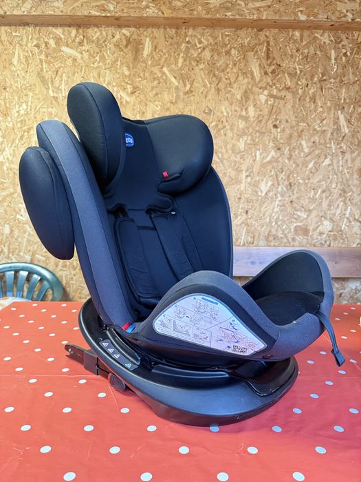 Столче за кола Chicco Unico