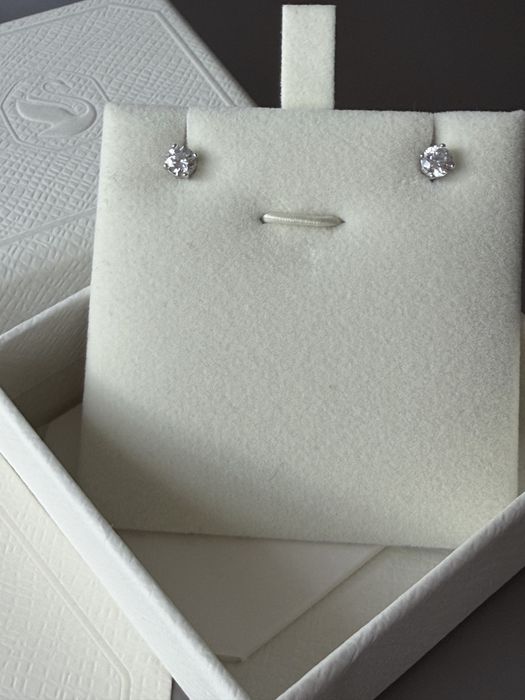 Оригинални обеци Swarovski Stilla