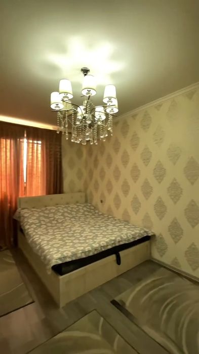 Куктеракдан утганда Қайнамада 2 этаж 1.7 сотиг 6 хона ховли сотилади