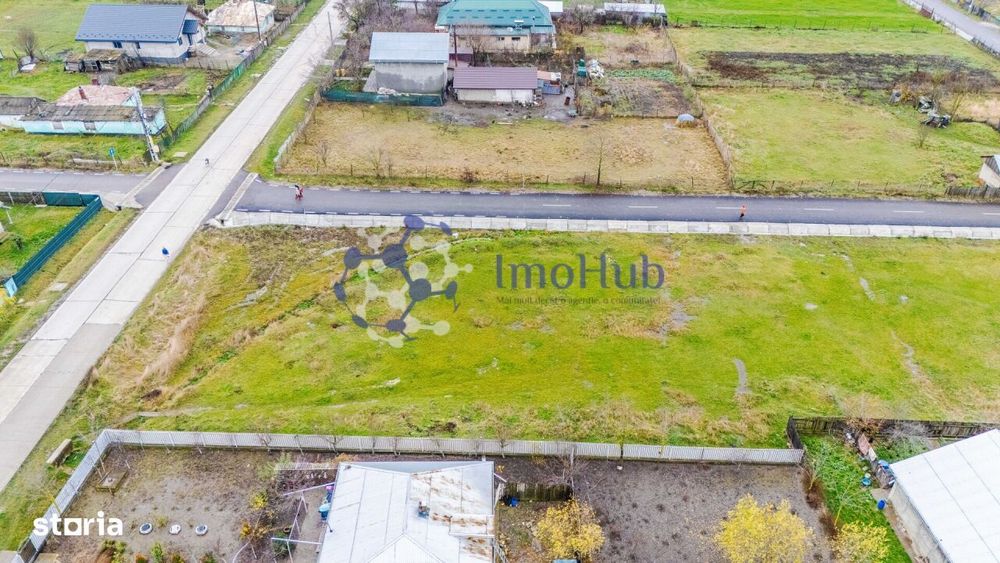 Teren intravilan de vânzare în Letcani - Bogonos, utilități,