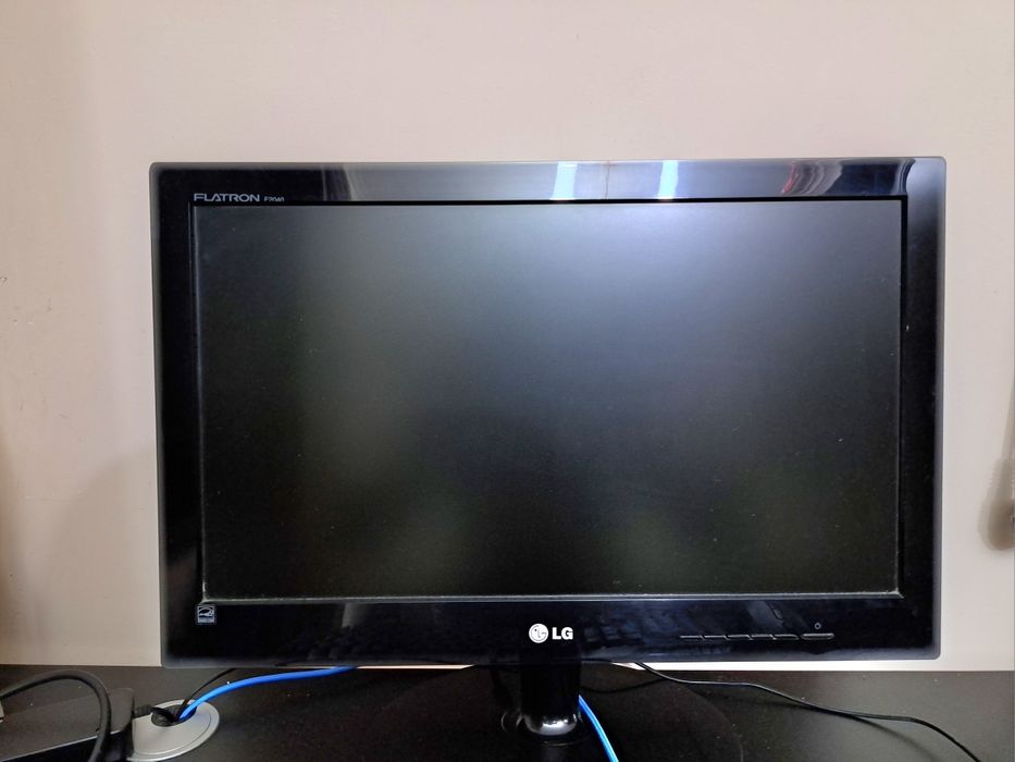 Monitor FLATRON LG. F2040