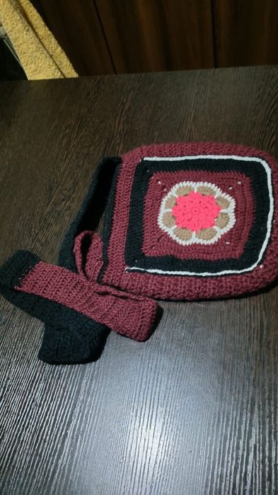 Продам сумочки ручной роботы