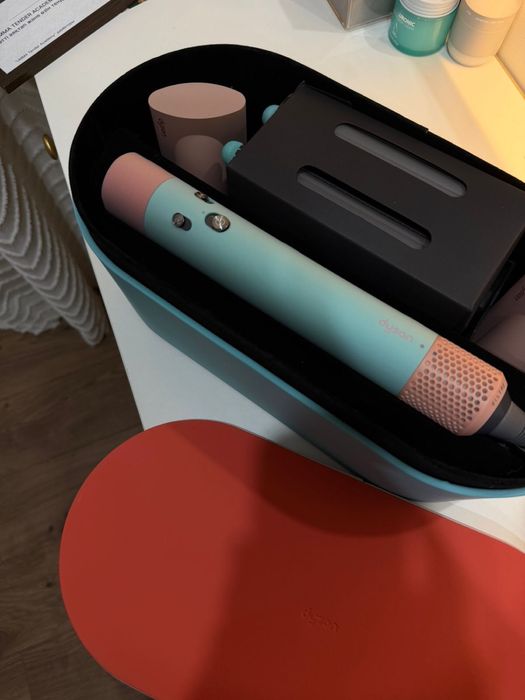 Dyson Малайзия | Фен / Стайлер