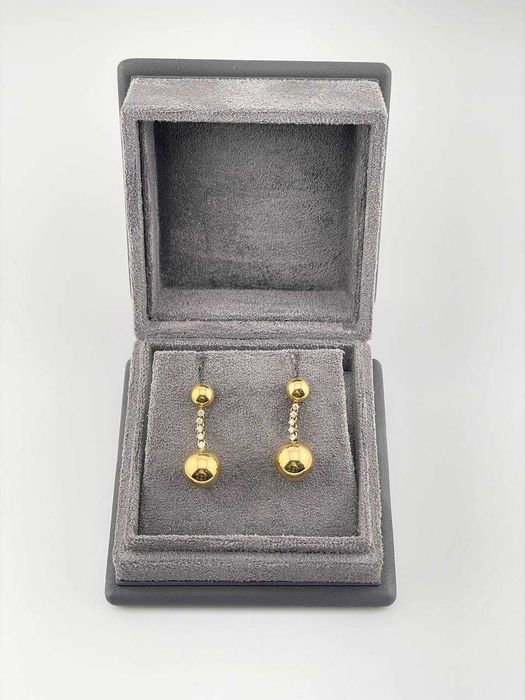 Серьги золотые с бриллиантами