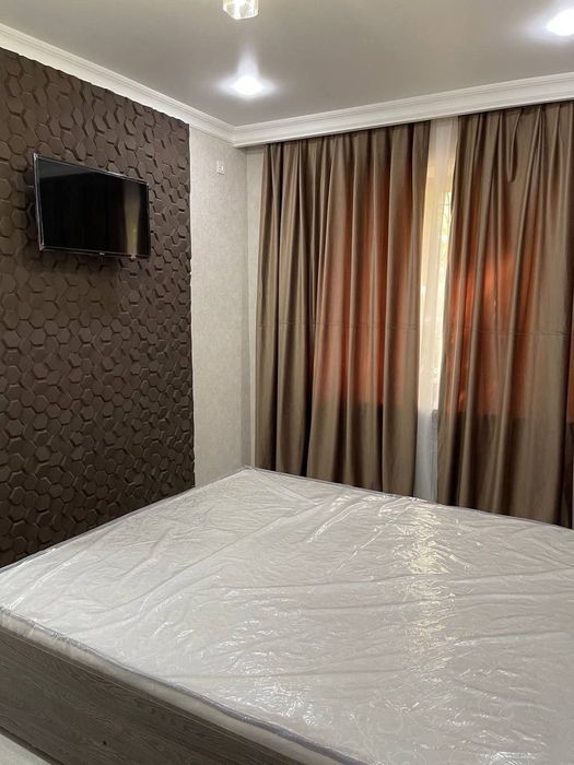 #154 Шаҳар маркази Ц-4да— 2 хонали шинам квартира сотилади 2/2/4 54м2