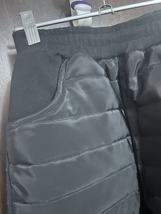 Продаю  нов. штанишки на сентепоне.