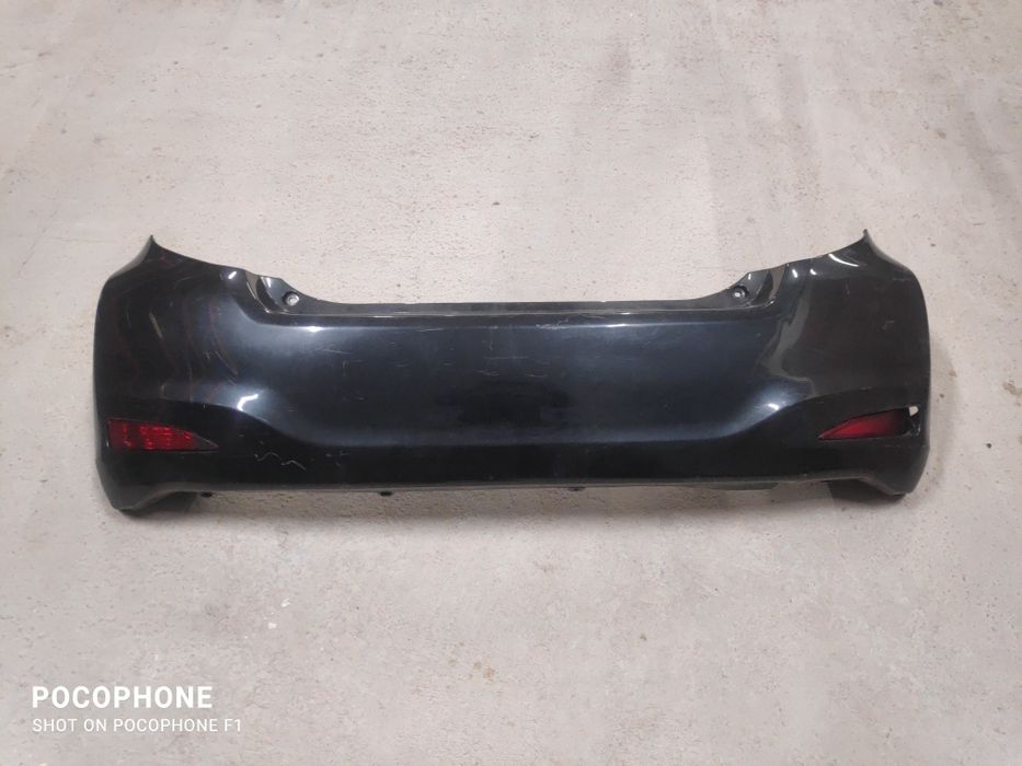 Задна броня Toyota Yaris / Тойота Ярис 2012г. Със Забележки!