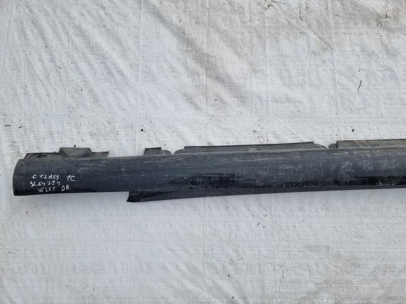 Prag dreapta Mercedes C-Class (2014->) [W205] a2056900240