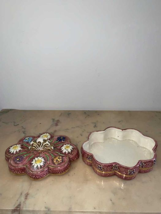 Bomboniera portelan ,cu capac