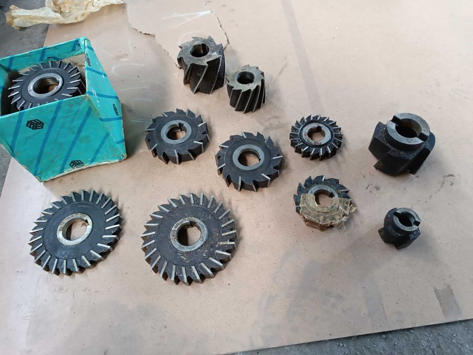 Фрезери за метал