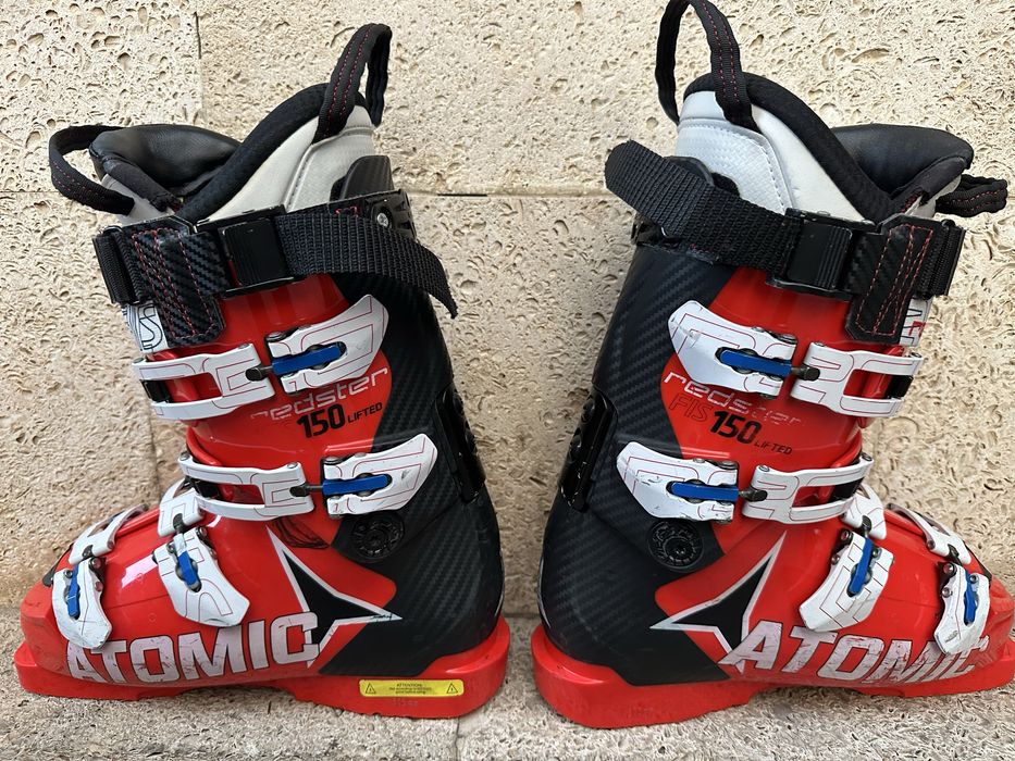 Продам горнолыжные ботинки ATOMIC 41,0 размер