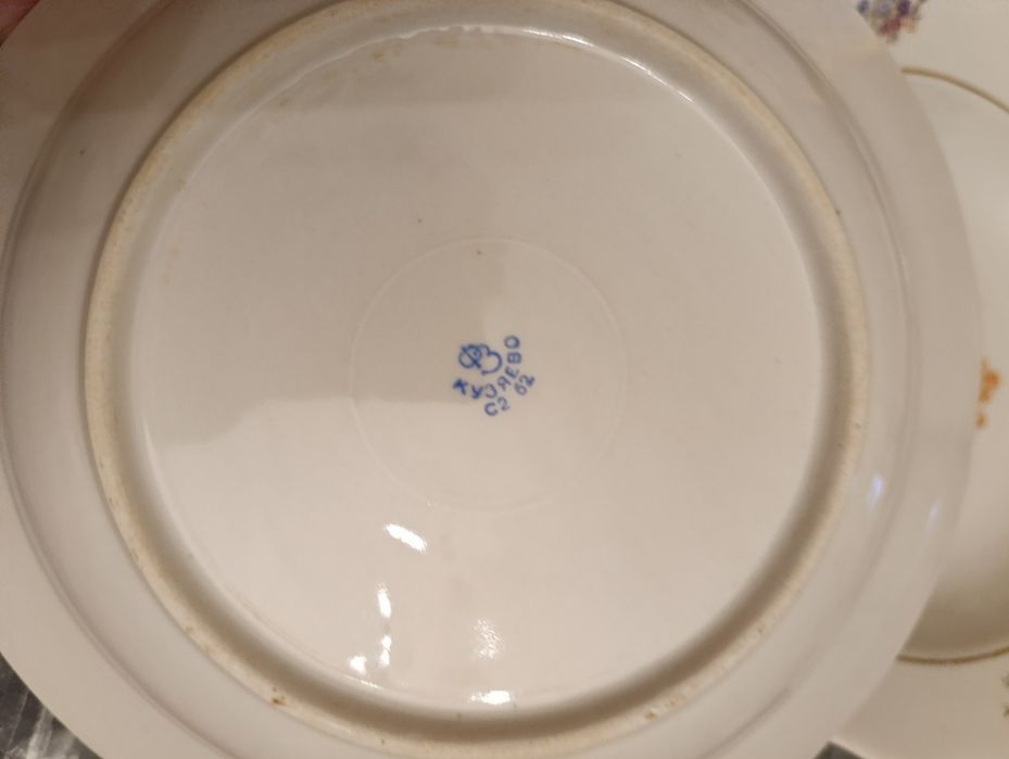 Фарфоровые тарелки, Кузяево завод производитель