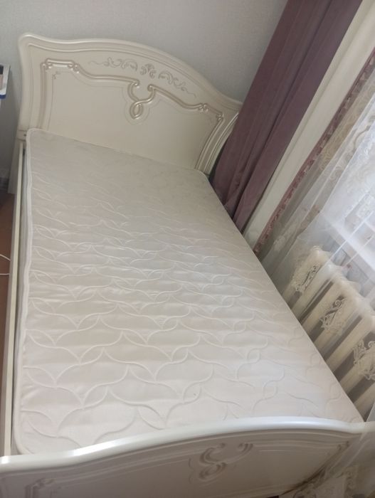 Кровать полуторка