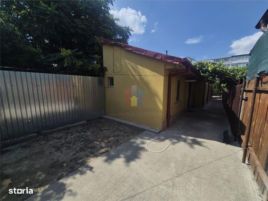 Casa 3 cam CARAMIDA zona Dorobantilor Plantelor