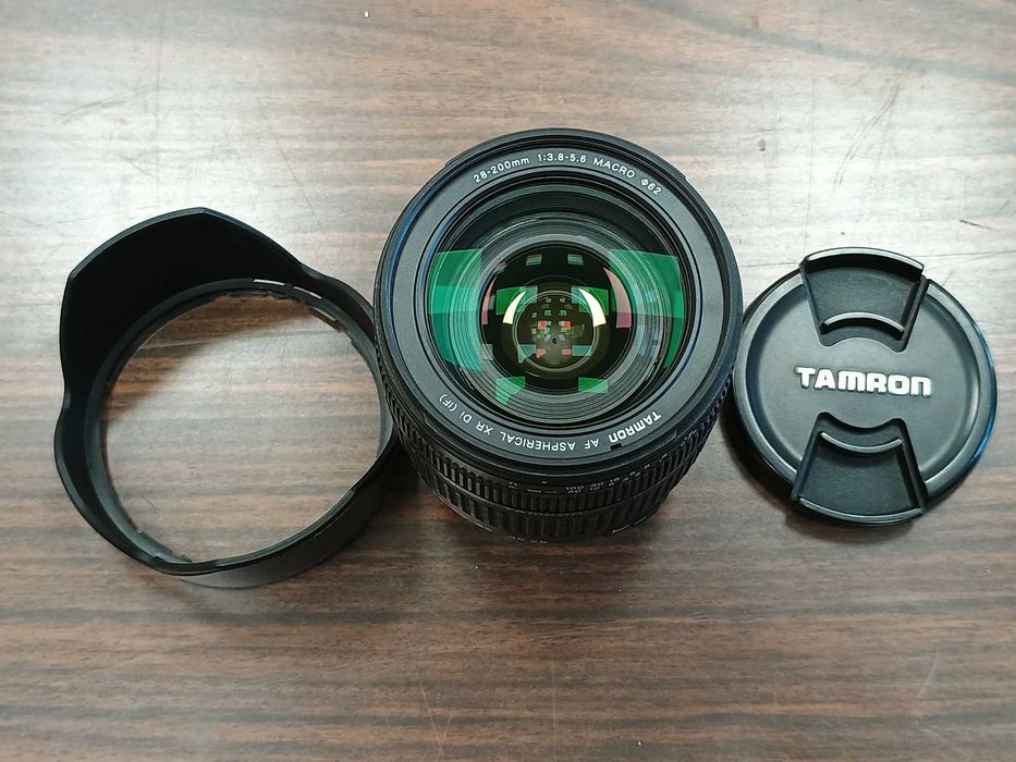Obiectiv Tamron AF 28 - 200 mm pentru Nikon