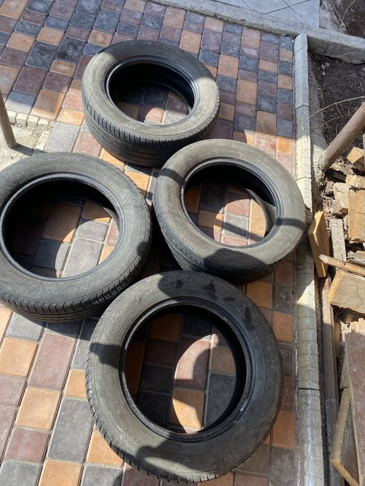 Летняя резина 215/60 r16