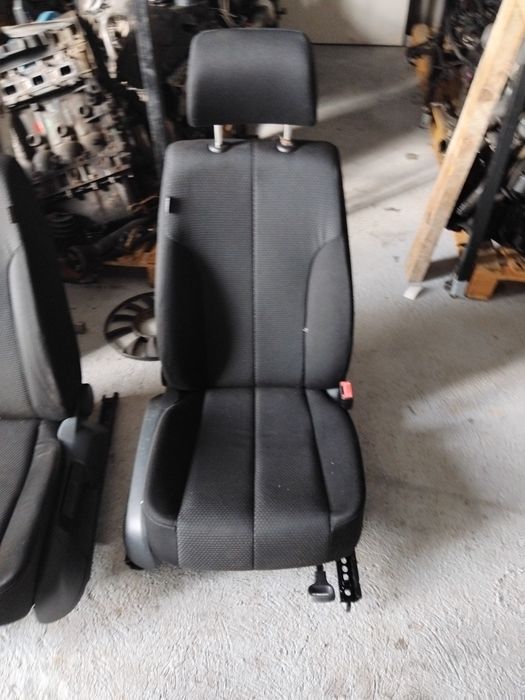 Vând scaune,bancheta passat b6