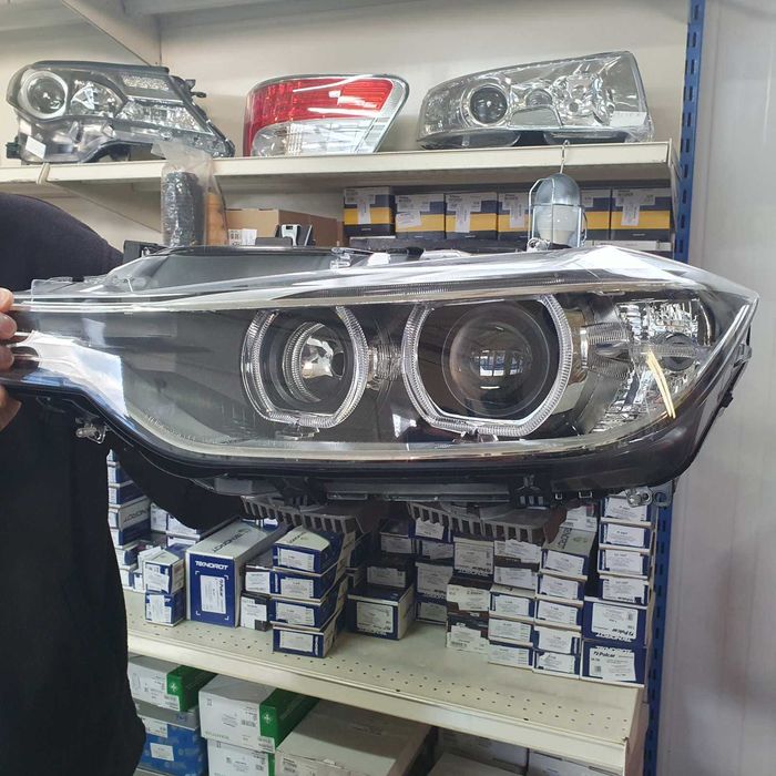 FAR, STOP, OGLINZI AUTO mai mult de 1000 de modele DEPOZIT NOU POLCAR