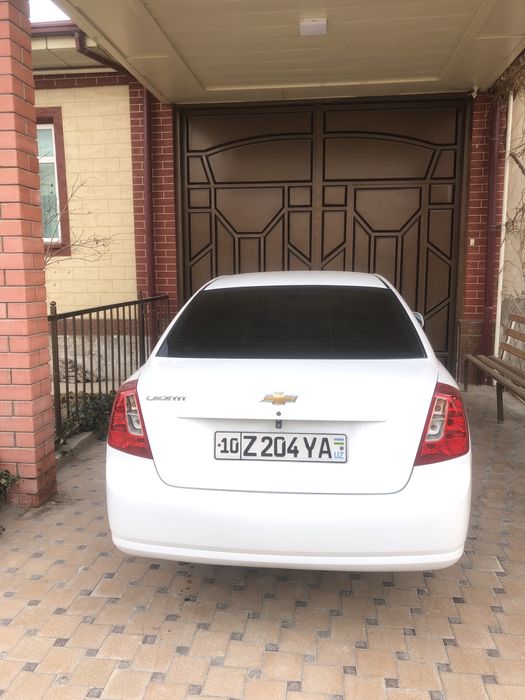 Gentra avtomat elegant