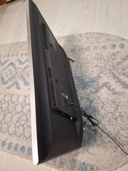 Телевизор Samsung Smart TV