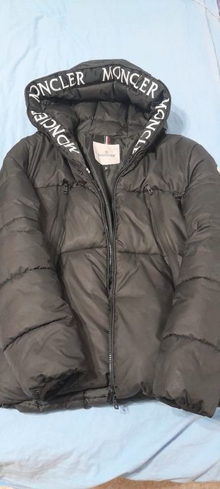 Пуховик Moncler куртка