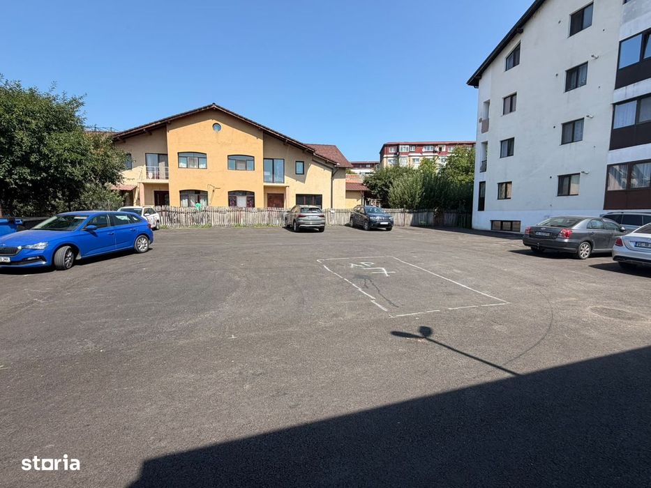 Studiou bloc nou ,et 2 zona ostroveni , mobilat la cheie