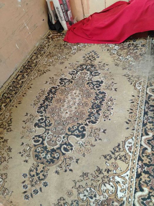 1 Honaliy uy sotiladi Guliston shaxar