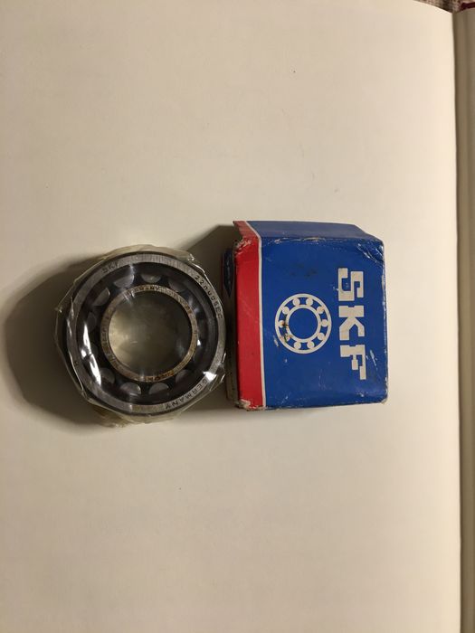 SKF NU 2205 ECP Rulment cu role cilindrice 25x52x18mm