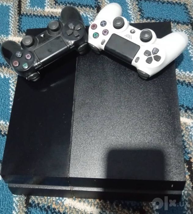 Play Station 4, FAT