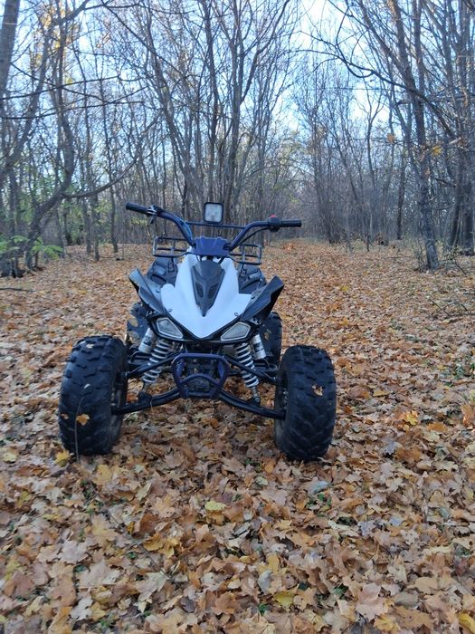 Vând atv 125cc 3+1