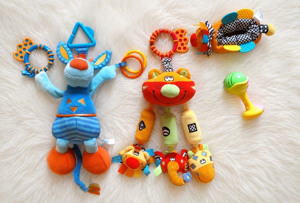 Игрушки roxy kids - цена за все, почти  новые