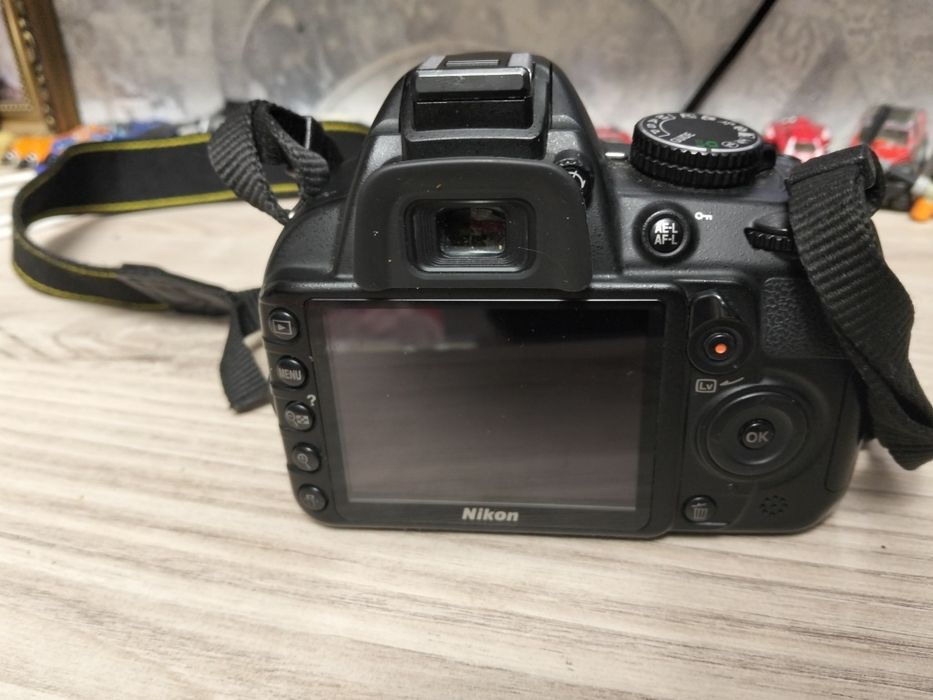 Продам фотоаппарат Nikon d3100