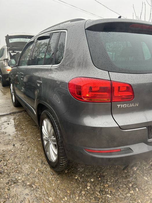 Bară spate completă cu 6 senzori parcare Volkswagen Tiguan Facelift