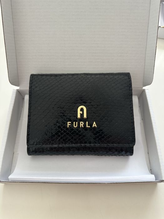 Дамски портмонета FURLA. Различни видове