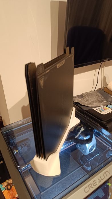 Imprimanta 3D cu incinta inchisa Creality K1