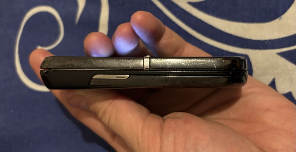 Nokia 8800 в идеальном состяний  8600