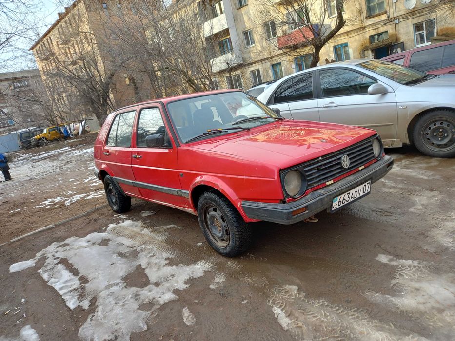 Продам гольф 2 1990