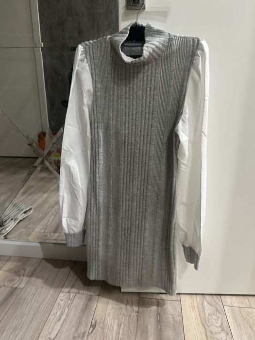 Платья, пиджаки, кофточки, двойки новые.