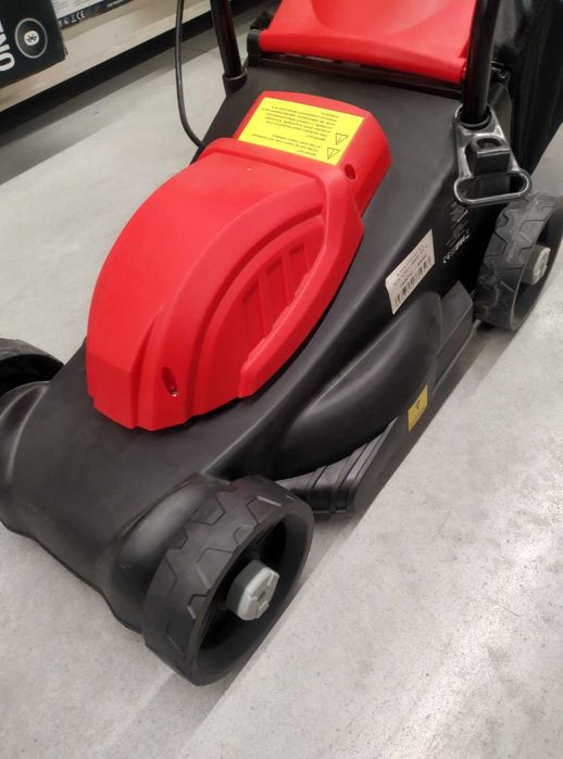 Електрическа косачка за трева E 300 1000 W, 300 mm 28 l. кош