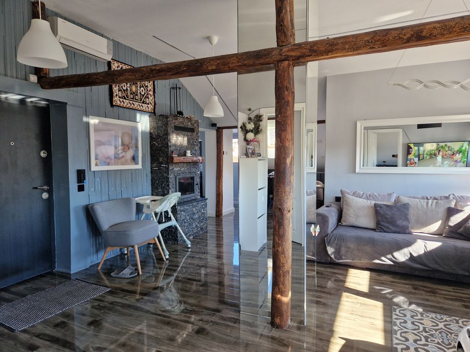 Apartament cu 4 camere