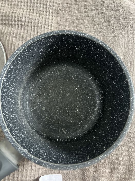 Ковш с крышкой  на 1,5 литра