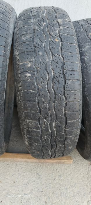 Автошины 225/65 R17.