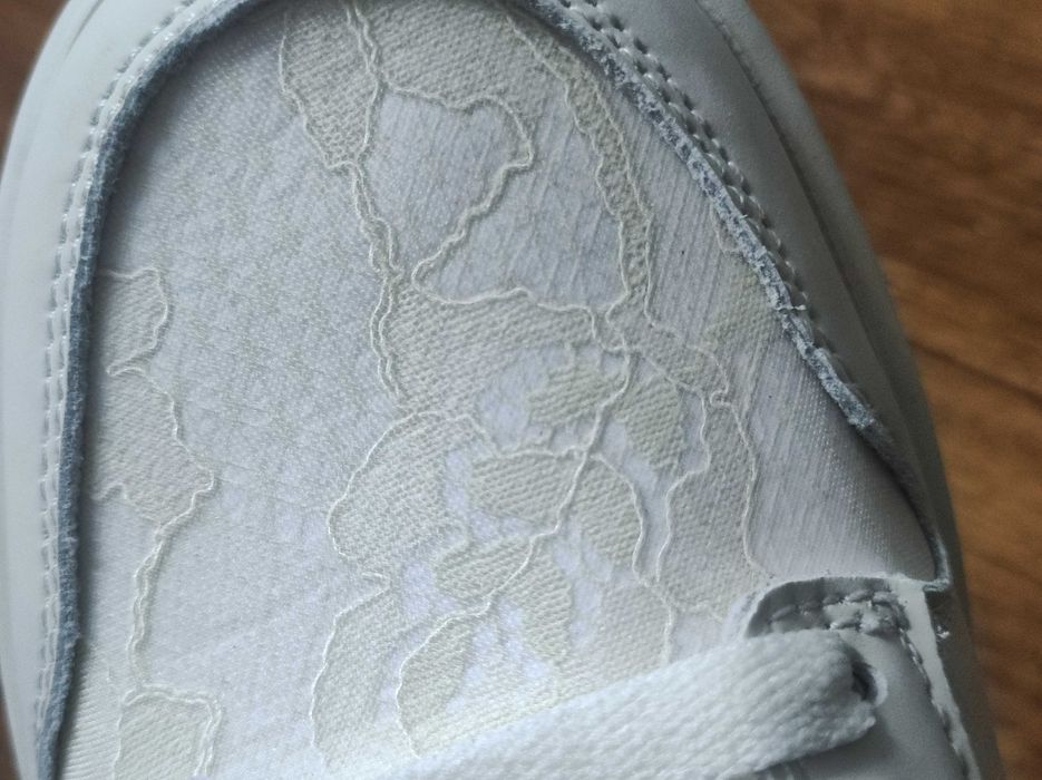 Кроссовки  Nike новые 38р