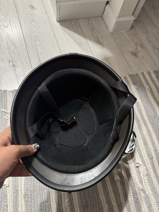 Продам мотошлем с очками