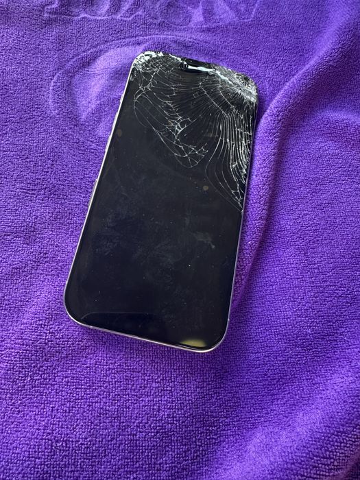 IPhone 16 Pro Titanium