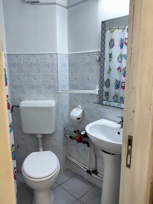 Garsoniera de vânzare